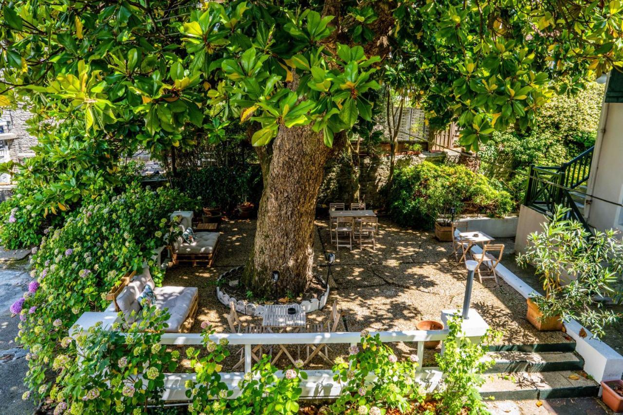 Hotel Val Flores Logis Biarritz Exterior photo